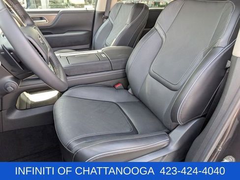 Used 2025 INFINITI QX80 Luxe w/ Exterior Package AWD/4WD image 6