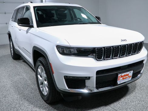 Used 2023 Jeep Grand Cherokee L Limited w/ Trailer Tow Group (B) AWD/4WD image 5