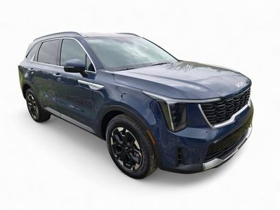 New 2025 Kia Sorento S w/ Panoramic Sunroof Package