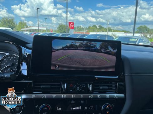 Certified 2026 Nissan Pathfinder SV AWD/4WD image 18