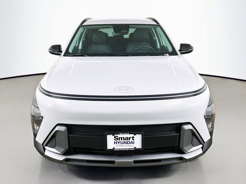 New 2026 Hyundai Kona SEL Premium AWD/4WD image 2