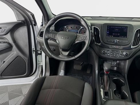 Used 2024 Chevrolet Equinox RS FWD image 22