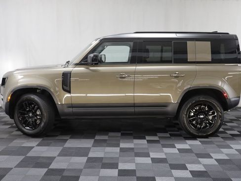 Certified 2025 Land Rover Defender 110 S AWD/4WD image 4