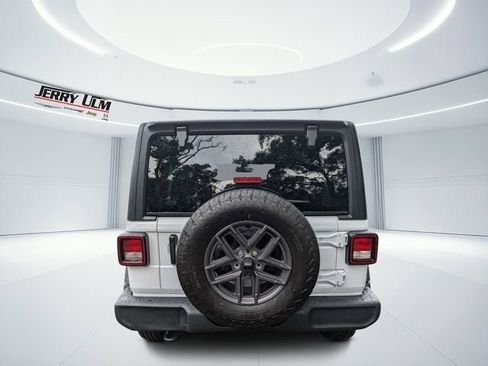 New 2026 Jeep Wrangler Unlimited Sport AWD/4WD image 4