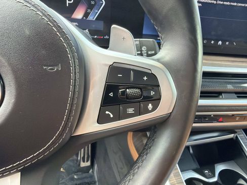 Certified 2024 BMW X7 xDrive40i w/ M Sport Package AWD/4WD image 24