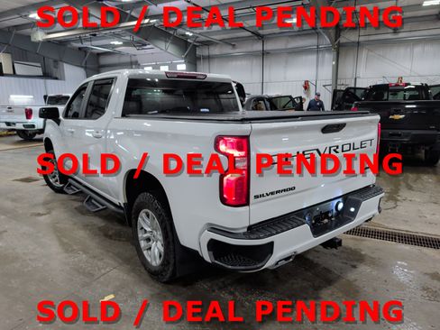 Used 2021 Chevrolet Silverado 1500 RST AWD/4WD image 4