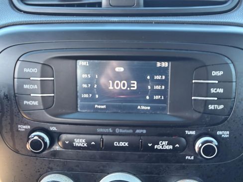 Used 2016 Kia Soul + w/ Designer's Package FWD image 10