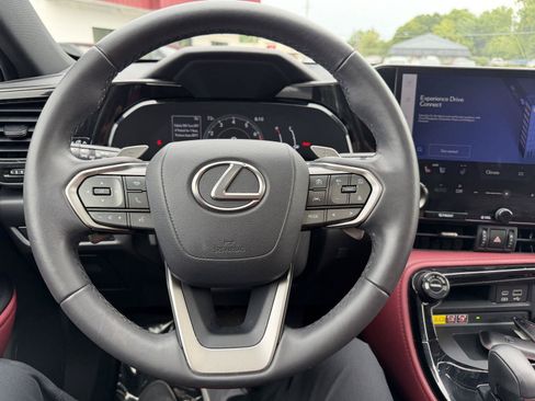 Used 2024 Lexus NX 350 AWD image 13