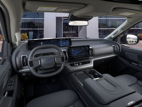 New 2026 Ford Expedition Platinum AWD/4WD image 11