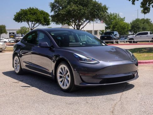 Used 2021 Tesla Model 3 Standard Range Plus RWD image 6
