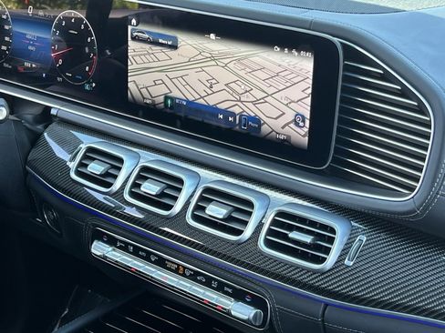 Used 2025 Mercedes-Benz GLE 63 AMG S image 38