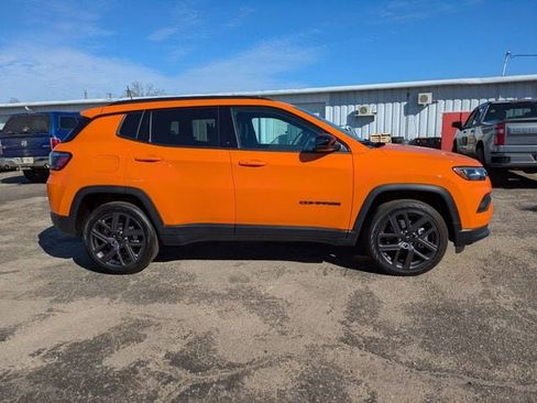 New 2026 Jeep Compass Latitude image 3