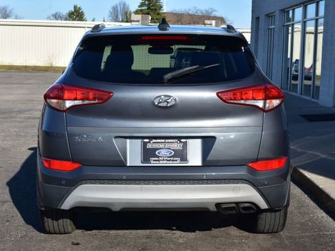 Used 2018 Hyundai Tucson Value FWD image 10
