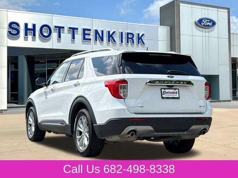 Used 2023 Ford Explorer Limited AWD/4WD image 6