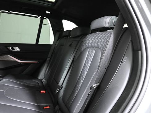 Used 2022 BMW X5 M50i w/ Executive Package AWD/4WD image 6