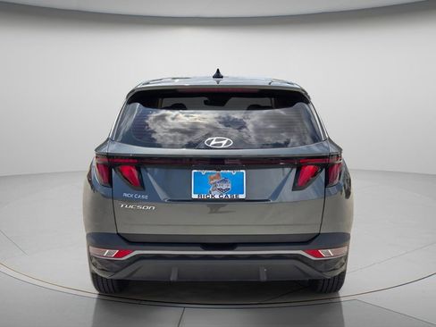 Used 2023 Hyundai Tucson SE FWD image 6