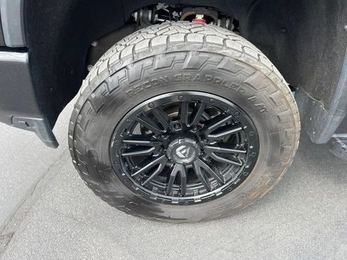 Used 2022 Chevrolet Silverado 2500 High Country w/ Z71 Off-Road Package AWD/4WD image 13