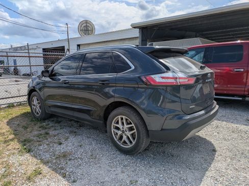 Certified 2023 Ford Edge SEL w/ Convenience Package image 5