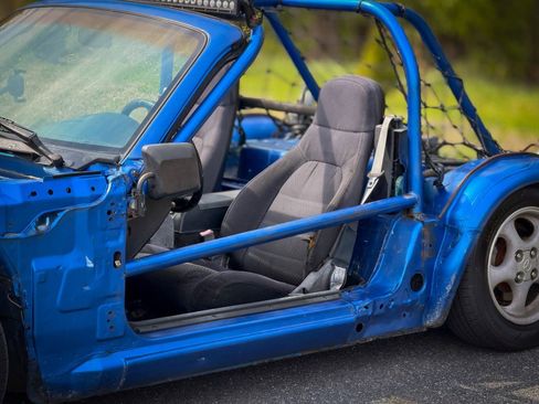 Used 1995 MAZDA MX-5 Miata image 21