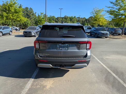 New 2026 Ford Explorer Platinum AWD/4WD image 5