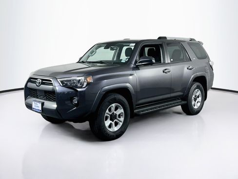 Used 2021 Toyota 4Runner SR5 AWD/4WD image 1