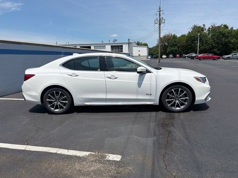 Used 2018 Acura TLX V6 w/ Technology Package FWD image 7