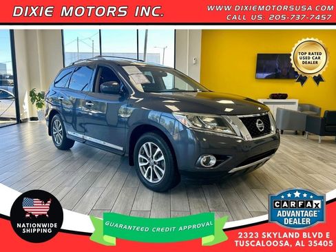 Used 2013 Nissan Pathfinder SL image 1