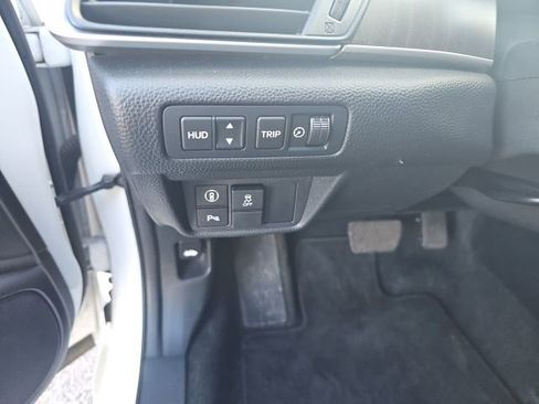 Used 2020 Honda Accord Touring image 17