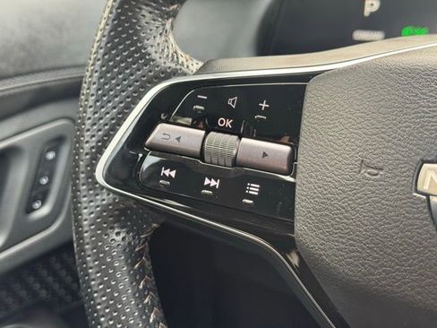 Used 2023 Nissan Ariya ENGAGE e-4ORCE image 28