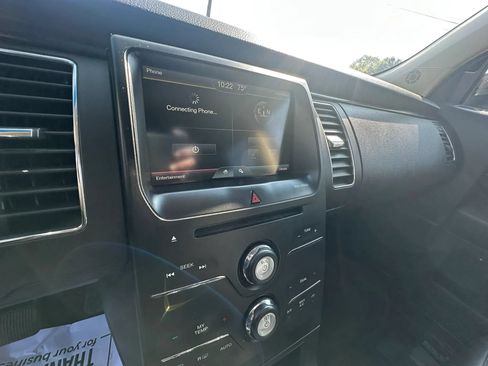 Used 2015 Ford Flex SEL w/ Equipment Group 202A FWD image 16