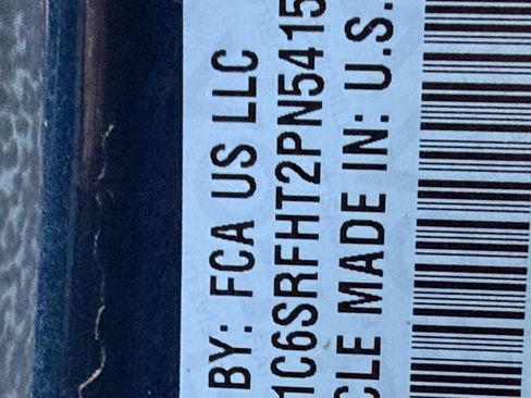 Used 2023 RAM 1500 Limited image 32