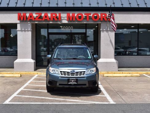 Used 2011 Subaru Forester 2.5X Premium w/ All-Weather Pkg AWD/4WD image 5