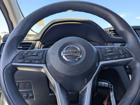 Used 2020 Nissan Rogue Sport S FWD image 19