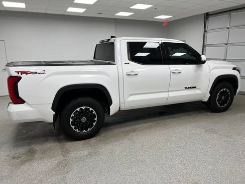 Used 2022 Toyota Tundra SR5 w/ TRD Off-Road Premium Package image 10