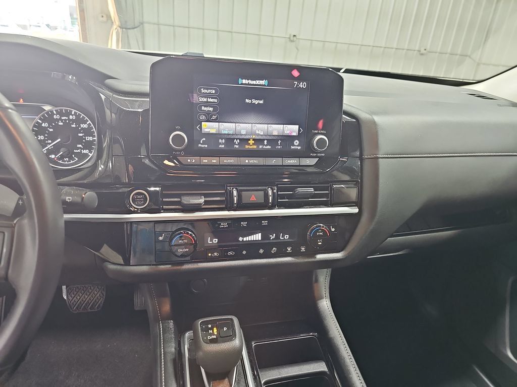 Certified 2024 Nissan Pathfinder SV AWD/4WD image 19