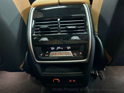 Used 2025 BMW X5 xDrive40i AWD/4WD image 24