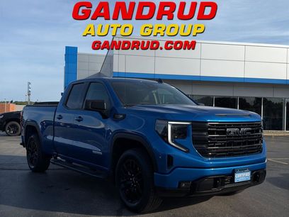 Certified 2022 GMC Sierra 1500 Elevation w/ LPO, Elevation Black Package