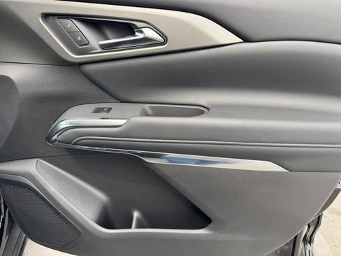 New 2026 Chevrolet Traverse LT w/ Midnight/Sport Edition image 8