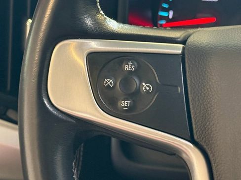 Used 2018 GMC Sierra 1500 SLT w/ SLT Premium Package AWD/4WD image 22