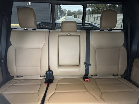 Certified 2023 Ford F250 Lariat w/ Chrome Package image 20