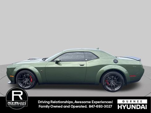 Used 2022 Dodge Challenger R/T Scat Pack RWD image 6