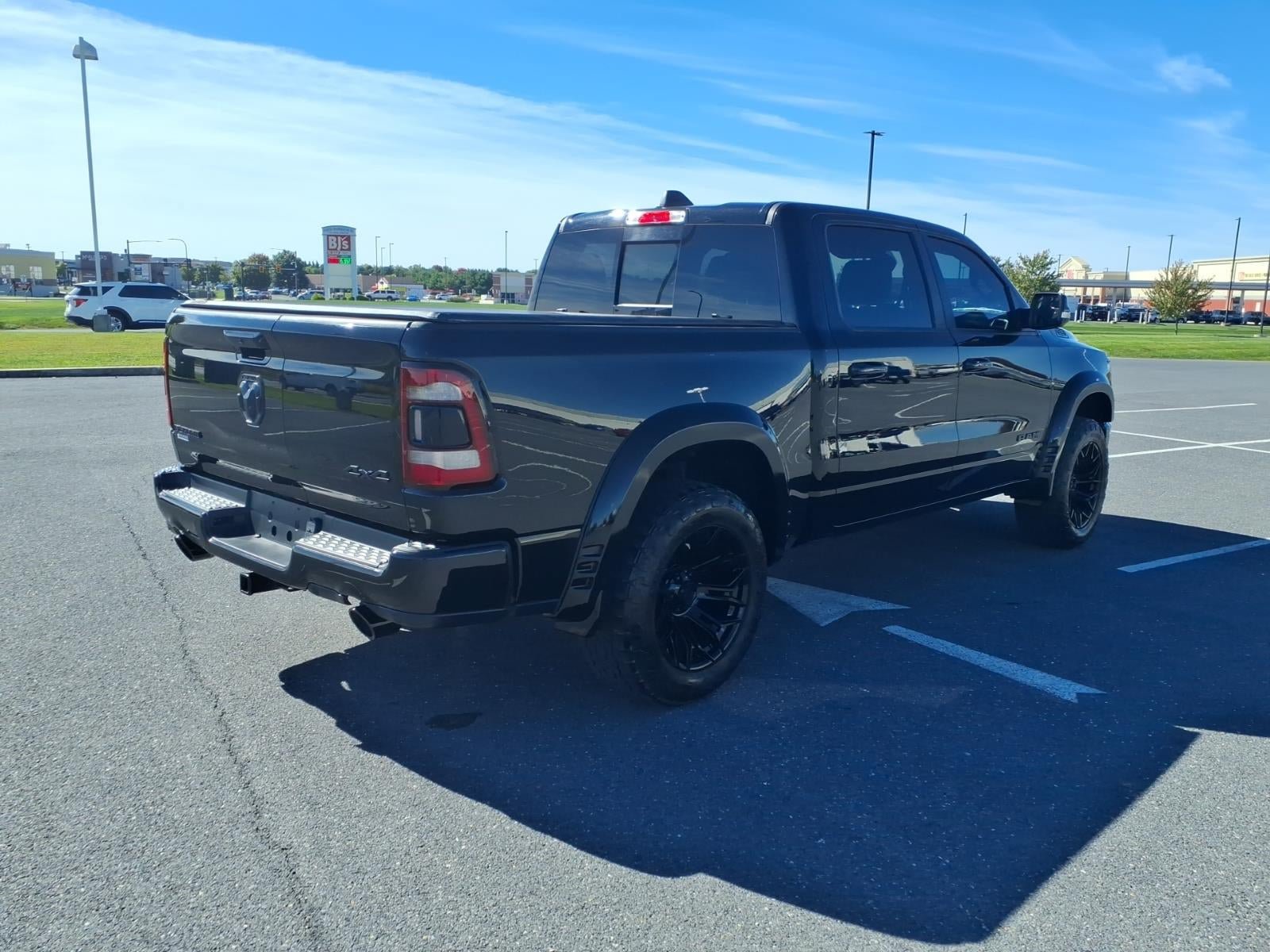 Used 2020 RAM 1500 Big Horn AWD/4WD image 4