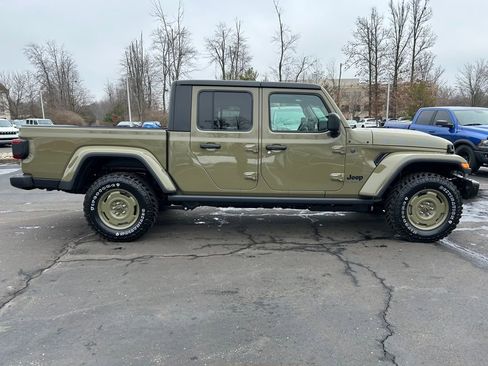 New 2026 Jeep Gladiator Sport image 8