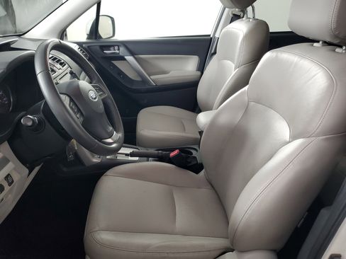 Used 2016 Subaru Forester 2.5i Limited image 12