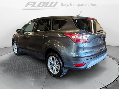 Used 2017 Ford Escape SE AWD/4WD image 6