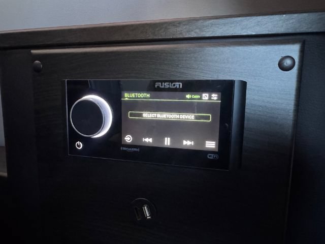 Used 2022 Mercedes-Benz Sprinter 2500 image 34