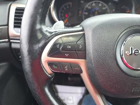Used 2016 Jeep Grand Cherokee Limited AWD/4WD image 18