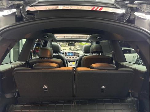 Used 2021 Mercedes-Benz GLS 450 4MATIC image 30