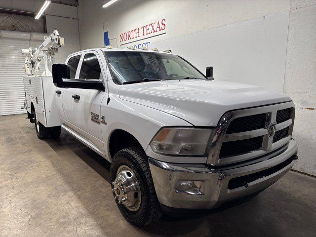 Used 2018 RAM 3500 Tradesman w/ Chrome Appearance Group AWD/4WD image 2