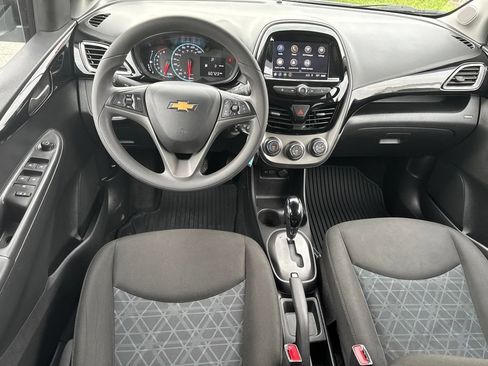 Used 2022 Chevrolet Spark LT w/ Spark Special Edition FWD image 5